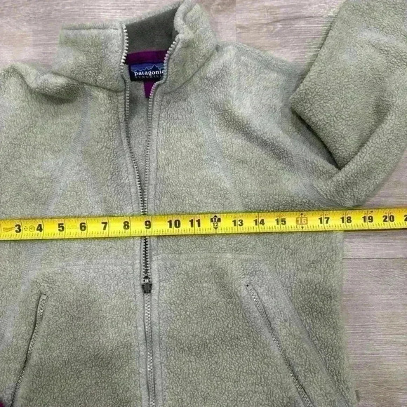 Patagonia Synchilla Womens Size Small zip up Gray jacket - Picture 4 of 8